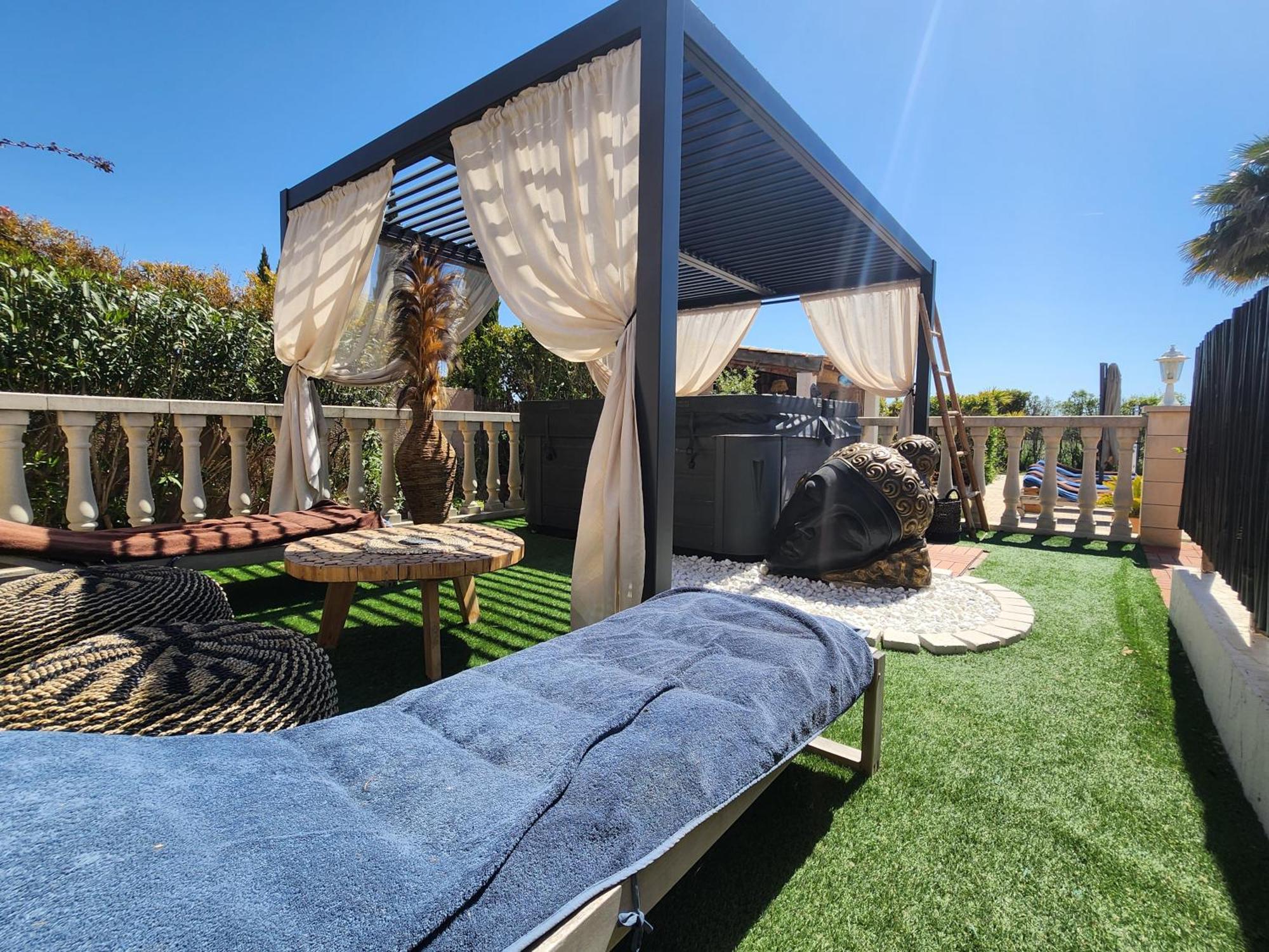 Bed & Breakfast L'endroit Incontournable *