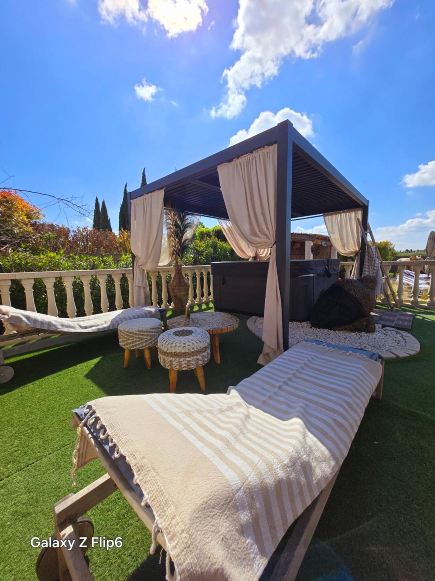 L'endroit Incontournable Bed & Breakfast